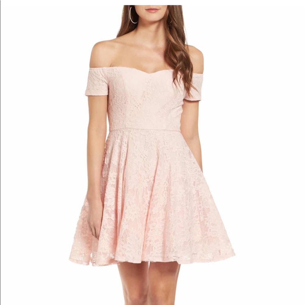 [Soprano] Blush Lace Off Shoulder Dress